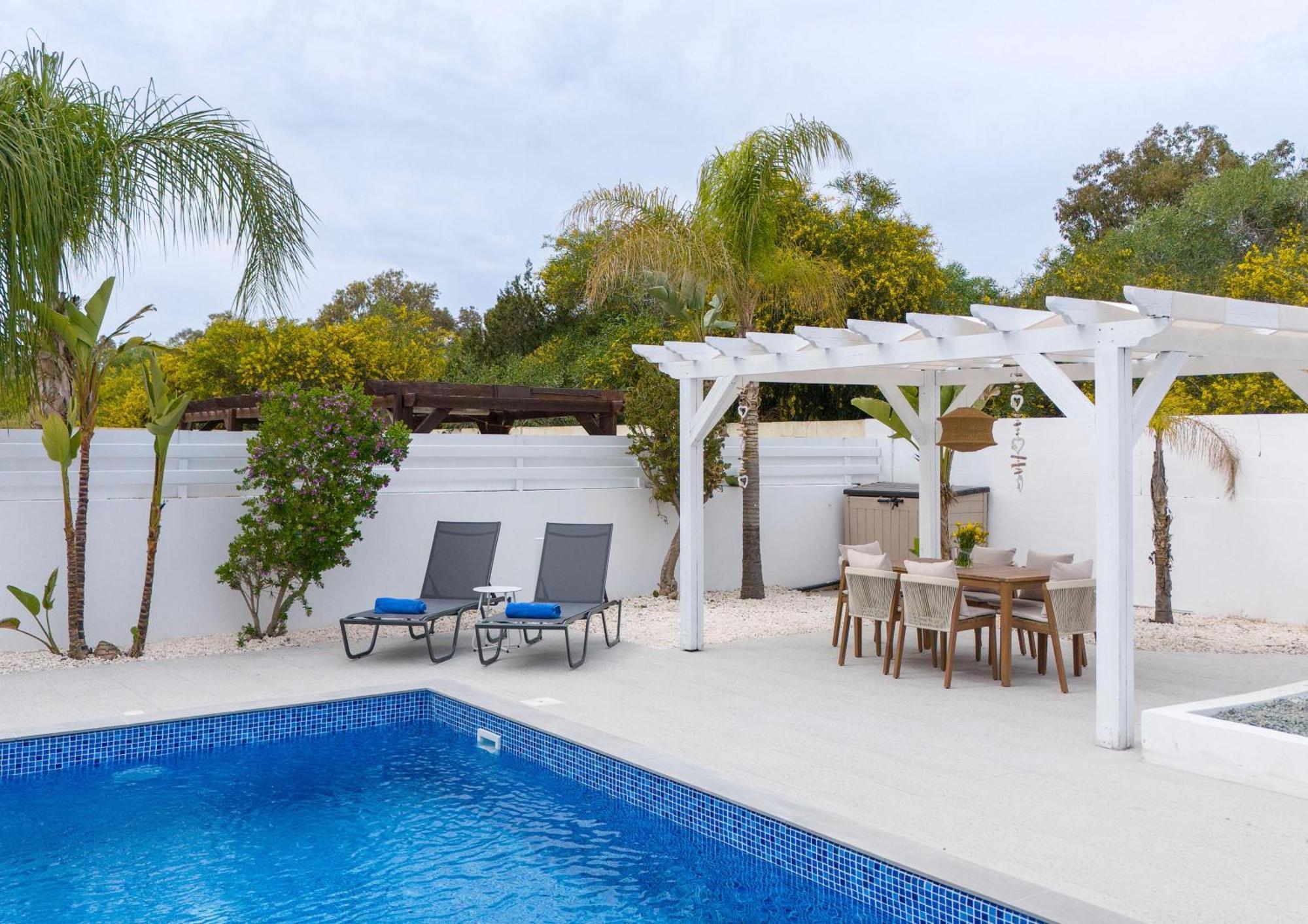 Luxvillasrentals Айя-Напа Экстерьер фото