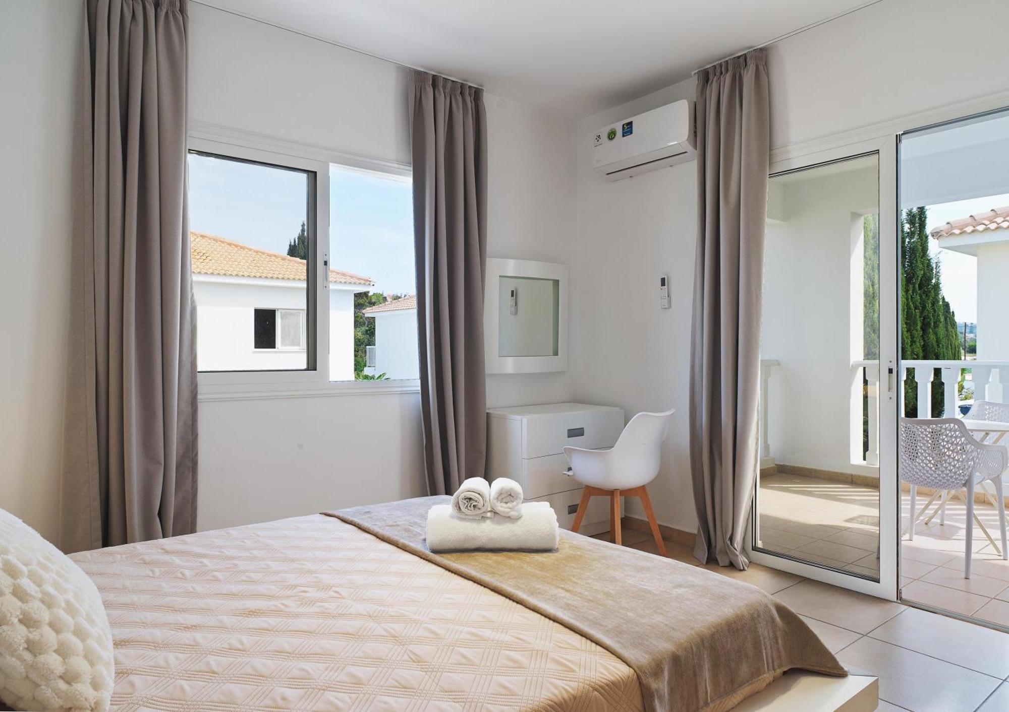 Luxvillasrentals Айя-Напа Экстерьер фото